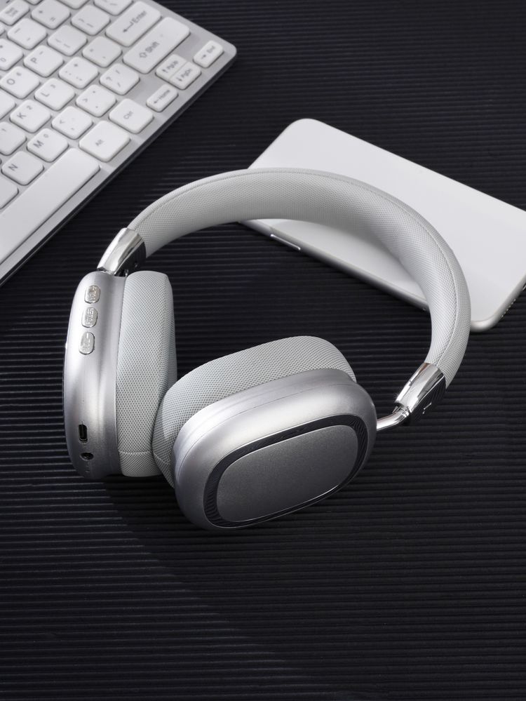 B35 adjustable headphones